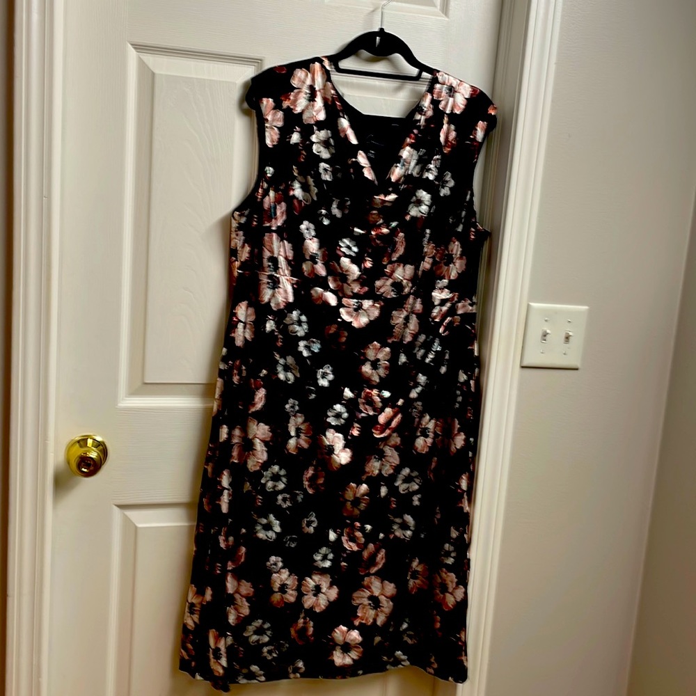 Classy Black iridescent print, dog wood flowers.